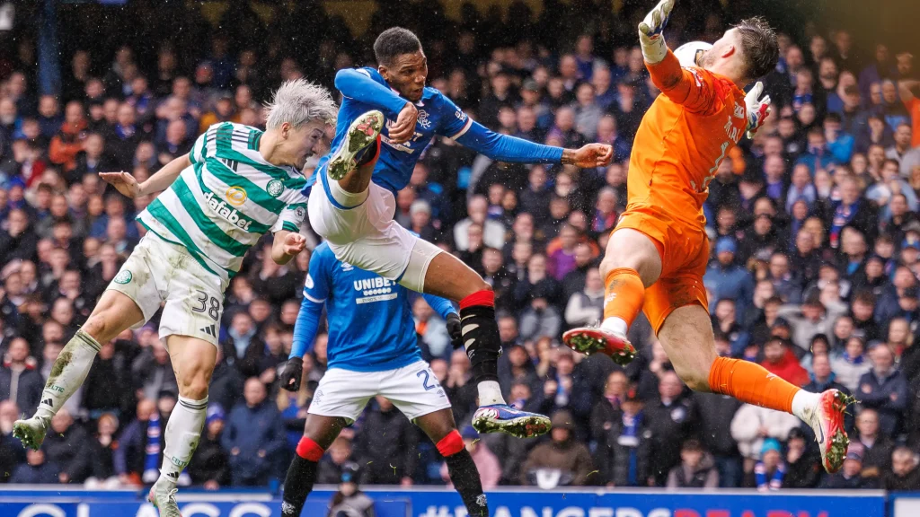 Rangers Hancurkan Celtic